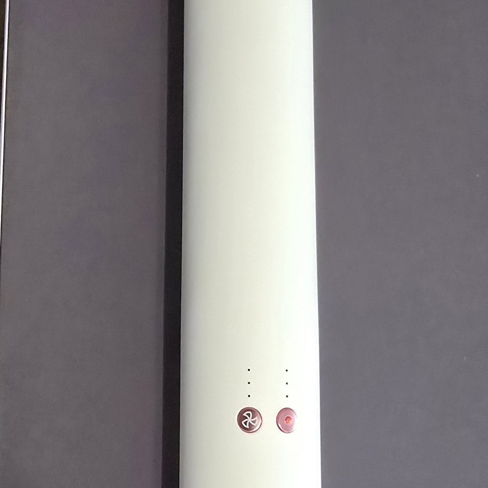 Dyson Airwrap Complete Styler in Pale Pink and Rose Gold - Picture 6 of 7